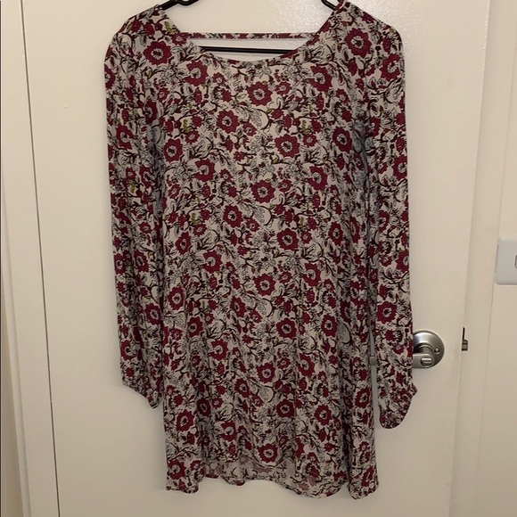 Spring/Summer clothes - Picture 2 of 8